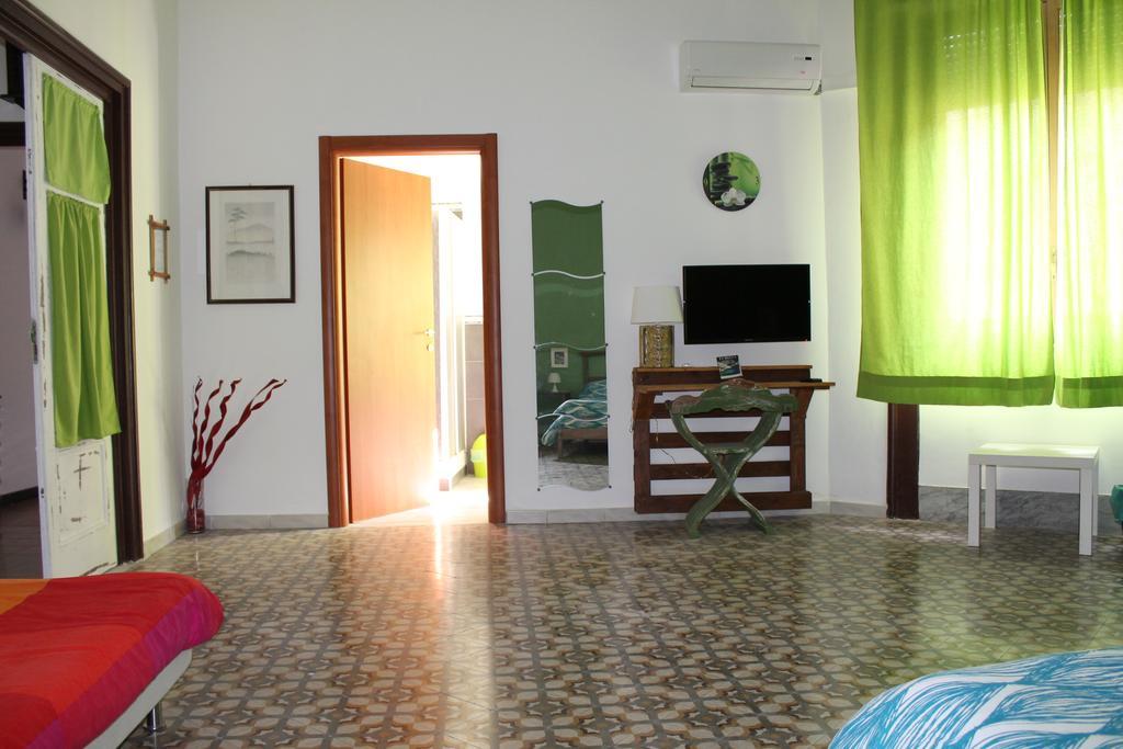B&B Nica Domus ปาแลร์โม ภายนอก รูปภาพ