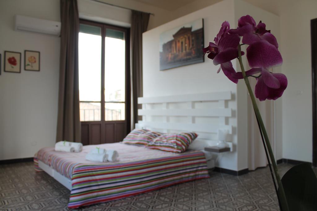 B&B Nica Domus ปาแลร์โม ภายนอก รูปภาพ